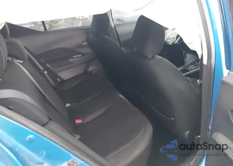 2023 Nissan Kicks Sv Xtronic Cvt z USA, uszkodzony, nr VIN 3N1CP5CV4PL482940